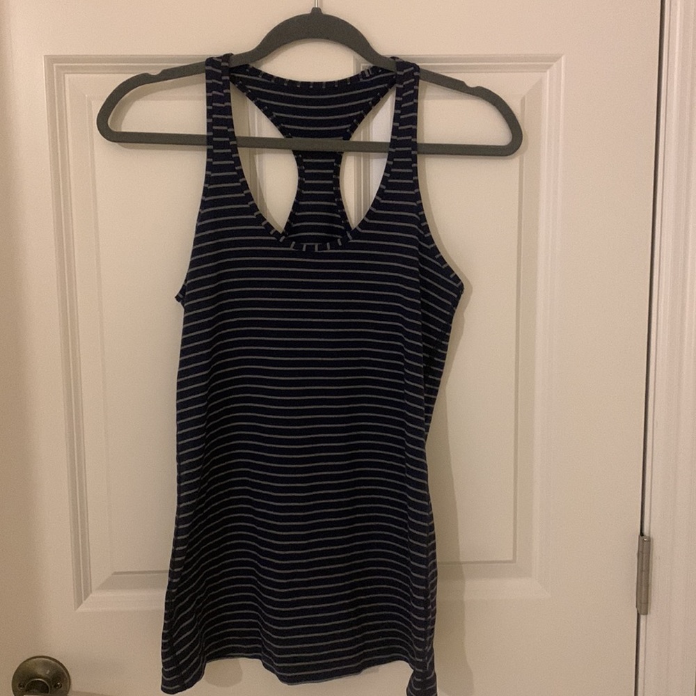 Lululemon Cool Racerback Tank Navy Stripe (8)